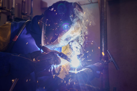 Hear from current welding engineering technology students and instructors at Delta College. Learn why welding engineers are important and where to get started.