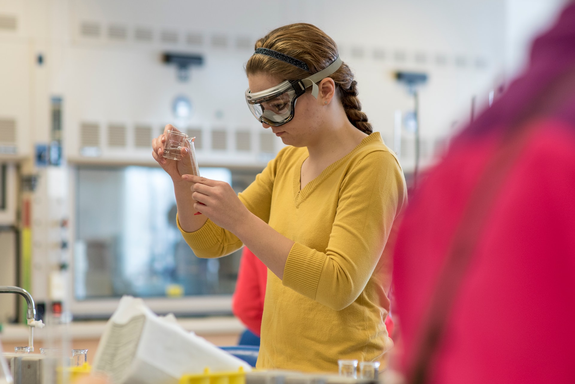 Chemistry student working in lab.